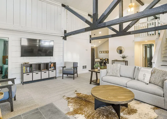 Centrally Located Vacation Rental! Pinedale